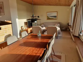 Vacation home with a fantastic location and view - Image 4