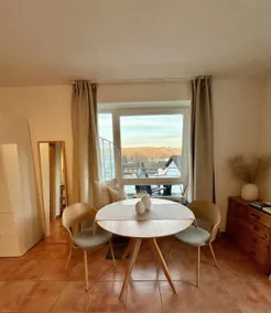 Modernes Studio mit Balkon & Seeblick am Biggesee - Image 3