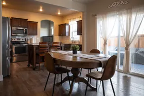 Quiet & Upscale Getaway Near The Village - Image 2