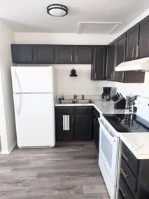 Trendy Townhouse Near Hospital in Sterling, CO - Image 3