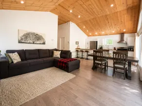 Le Laurence, Hot Tub, Fireplace, View! - Image 3