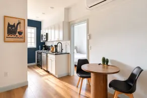 Chic 1BR Nook Mins to Fishtown & Center City! - Image 2