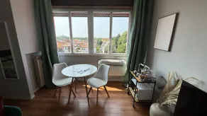 Easy Venice Apartment - Image 2