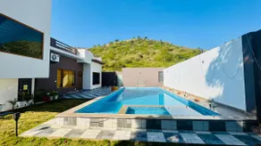 Cloud9, HugePool, Near City, +Vibes, Nature Villa - Image 3