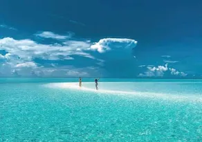 Ocean Views 1-Min Walk| Pool Soak|WIFI + Breakfast - Image 3