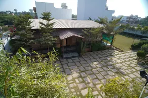 Moonlight Manor - Image 5