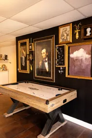 Large Home, 2 King Beds, HotTub, Air Hockey, Games - Image 5