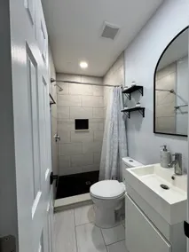 Lakeside Guest House - Image 5