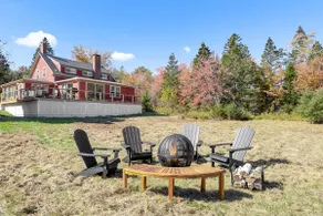Coastal Red Farmhouse w/Firepit - Image 4