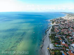 Beach House with Pool – Ponta de Pedras - Image 5