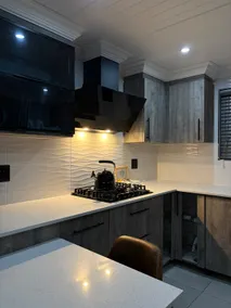 Divine1: Elegant Luxury Suite - Image 5