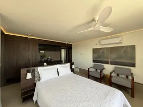 Modern flat with a view - Image 2