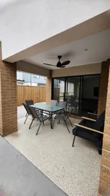 Modern spacious home Wyndham - Image 2