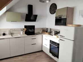 Large 52 M2 attic studio - Image 3