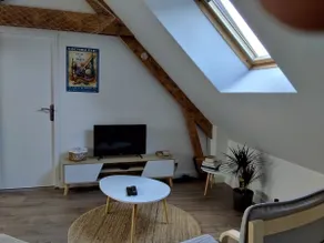 Large 52 M2 attic studio - Image 5