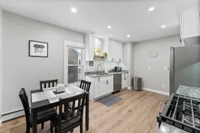 Updated 2-Bedroom Bristol - Image 4