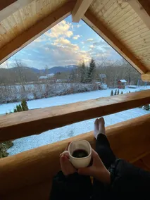 Intimate Chalet - Image 2