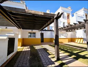Modern 2 Bed 2 Bath Townhouse - Image 3