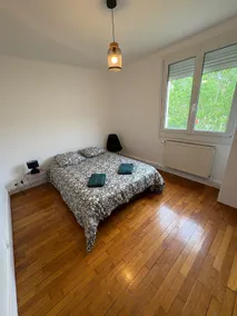 Apt 56m2, 2chambres,salon, parking, 5 mns C ville - Image 5