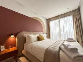 Modern & Cozy 1BR | Oasis | WiFi + Parking - Image 2