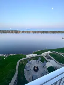 Edgewater Bungalow - Image 4