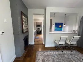 High end luxury modern Downtown - Image 5