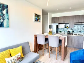 Luxury Boutique Suite Pool & Plaza - Image 5