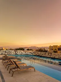Luxury Boutique Suite Pool & Plaza - Image 3