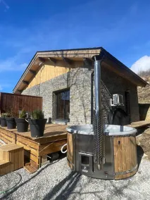 Le Calme Des Sommets with its Nordic Spa - Image 2
