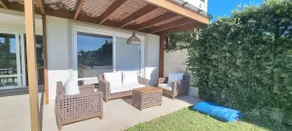 House in a condominium, swimming pool, deck on the lake - Image 4
