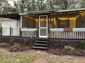 Secluded Cottage at a Pond - Image 2