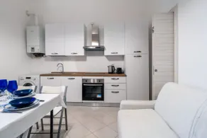 Max 6 guests | 2 indipendent Rooms | M3Duomo10min - Image 3