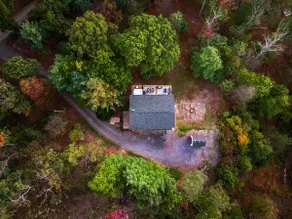 Secluded Cabin Hot Tub, Huge Deck, Fire Pit, WiFi - Image 3