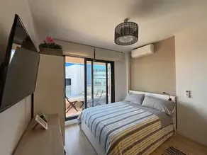 Studio Home Madrid - Image 4