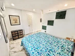 Amazing & private Studio in Midtown! - Image 2