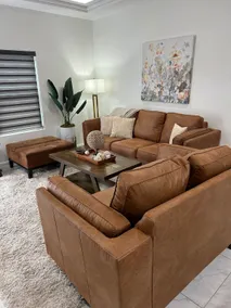 Carroll Estates 3 Bedroom Apartment Retreat - Image 2