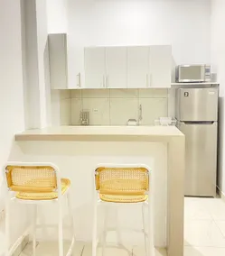 Suite with pool, kitchen-terrace- steps from the beach - Image 3