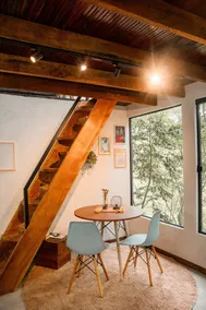 Vibe cabin with hydro, fireplace and private woods - Image 2