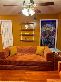 THE CLOUD HOUSE-Host does not sleep here. - Image 3