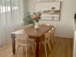 Stylish Armadale Getaway - Image 2