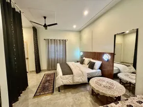 3 Bedroom Villa with Lawn @ 5 min from Airport - Image 4