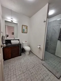 Spacious and Equipped 2-Story Loft in the Center. - Image 3