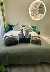 Extravagant Home - Image 4