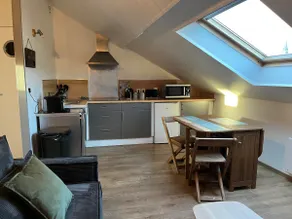 Charming apartment close to downtown and train station - Image 4