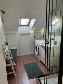 Charming apartment close to downtown and train station - Image 5