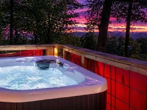 ”Simply Serenity Yurt”- Magical Getaway w/ Hot Tub - Image 2