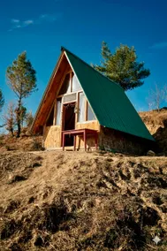 Hima 360, A Frame Cabin, Panaromic Sainj Valley Views, Bhatkanda - Image 3