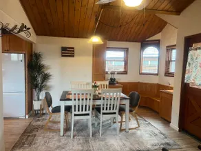 Western Cabin - Image 3