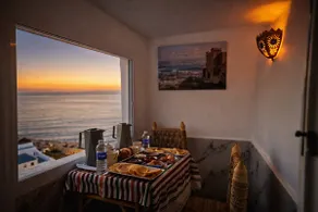 The Blue Pearl Sea View + breakfast (Entire House) - Image 4