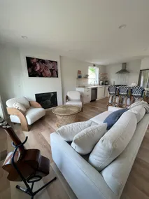 Willow Point Luxury Cottage w/ Outdoor Sauna - Image 2